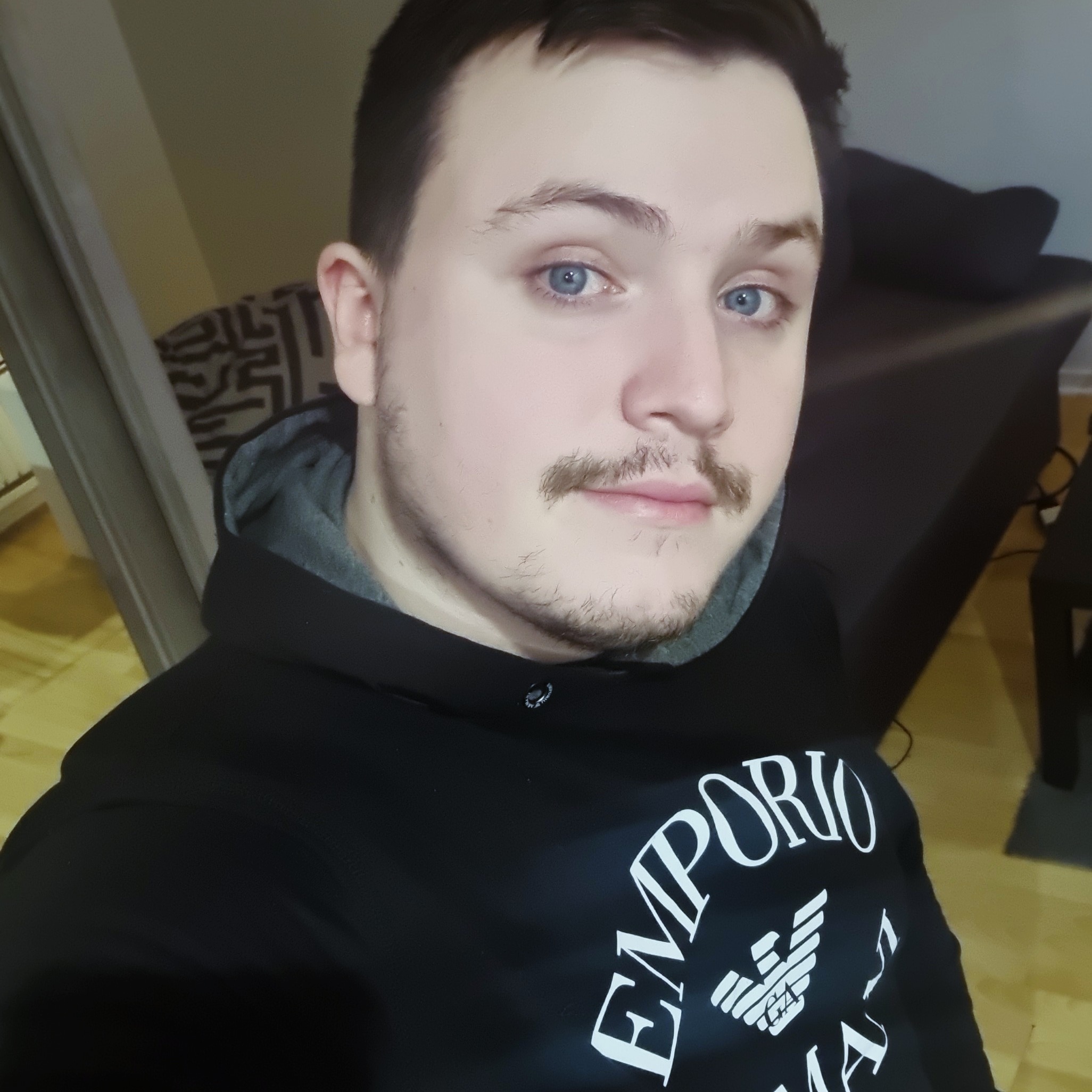 Profil de Yacine, 23 ans, Gay Canada à Sainte-Perpétue