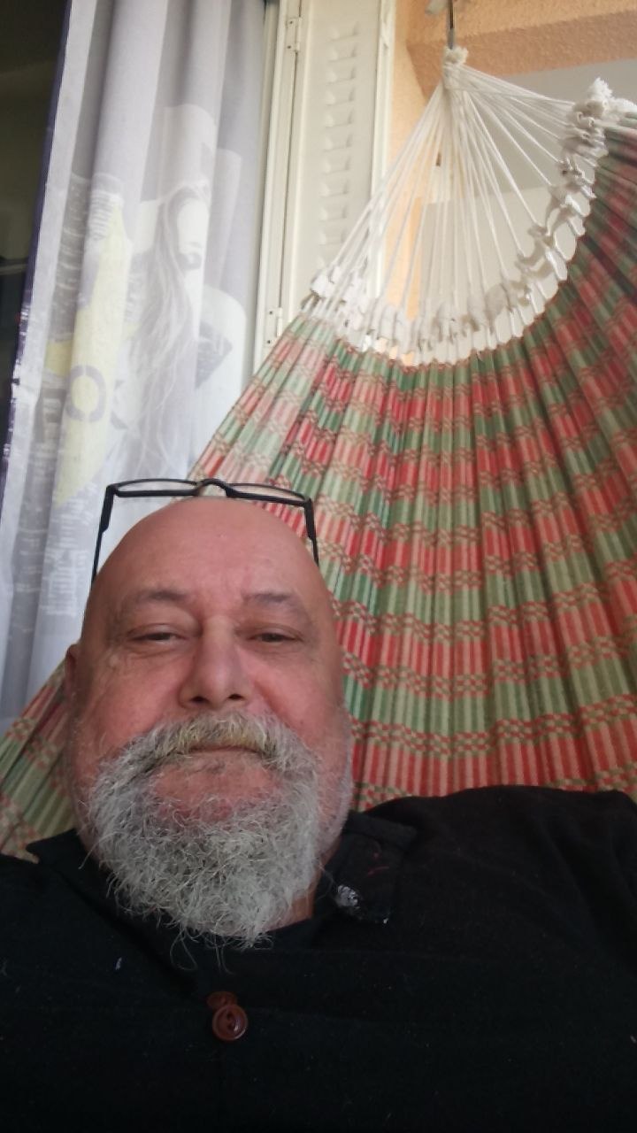 Profil de Carmino, 55 ans, Gay Canada à Rivière-Ouelle