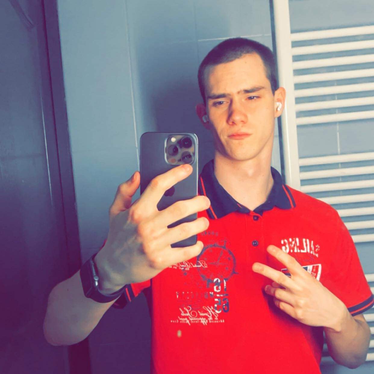 Profil de Gebril, 19 ans, Gay Canada à Sutton