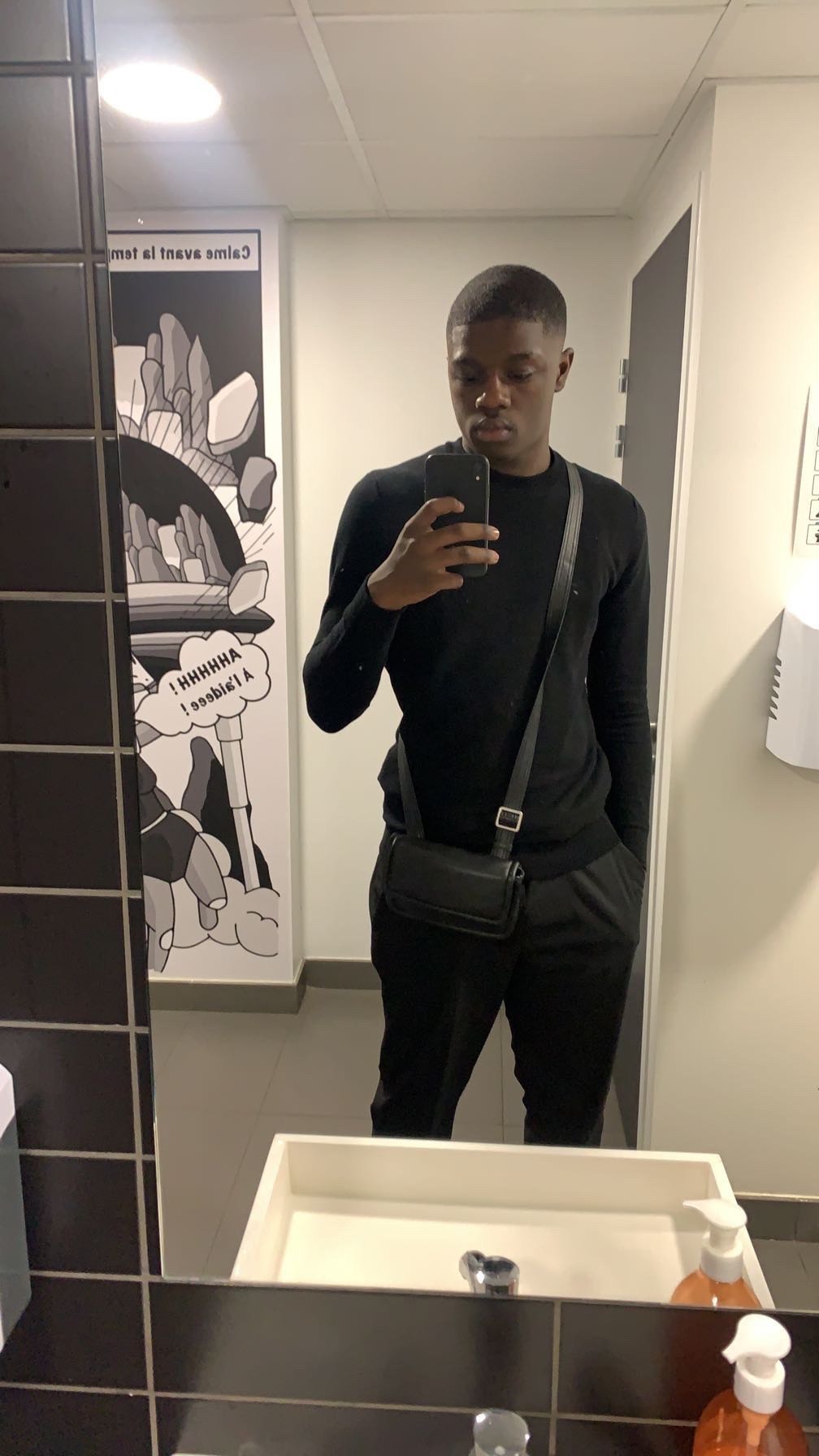 Profil de Hassine, 20 ans, Gay Canada à Munson