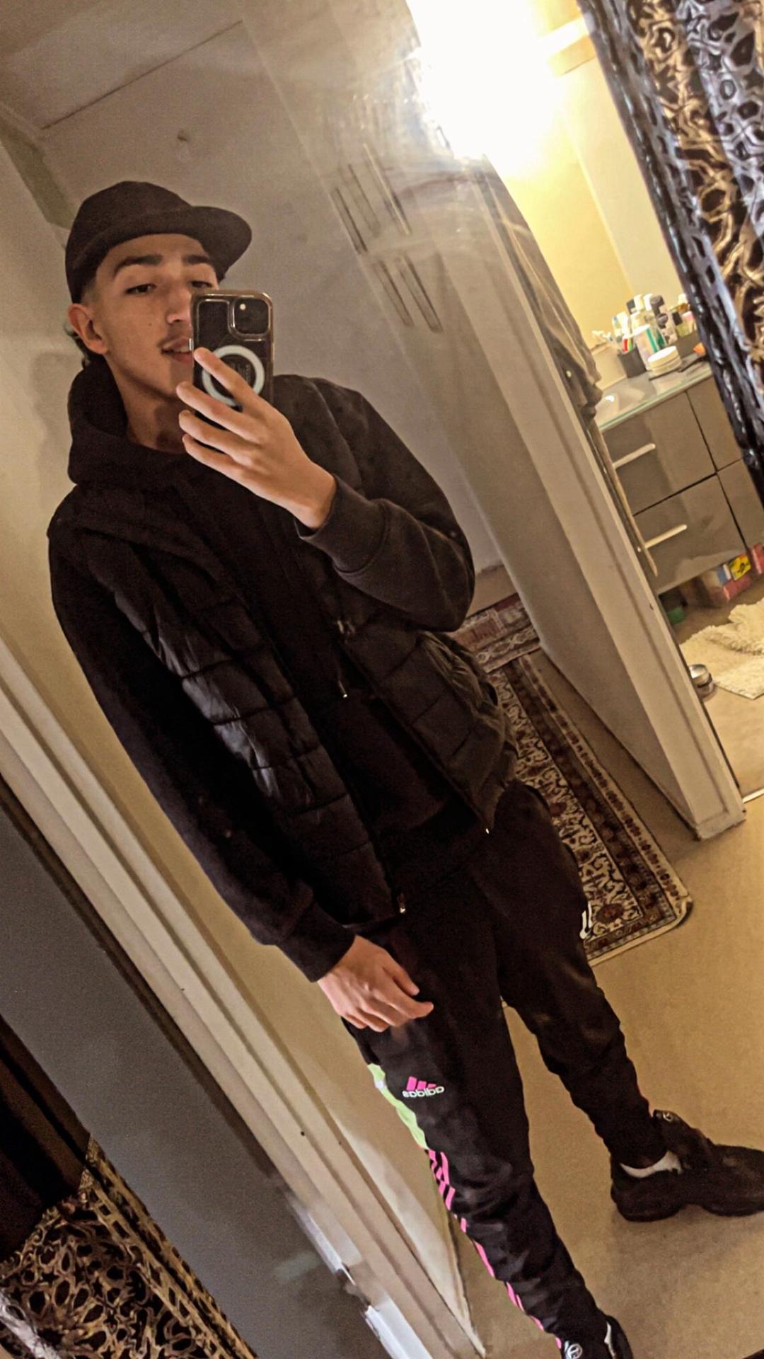 Profil de Doudou, 21 ans, Gay Canada à Launay