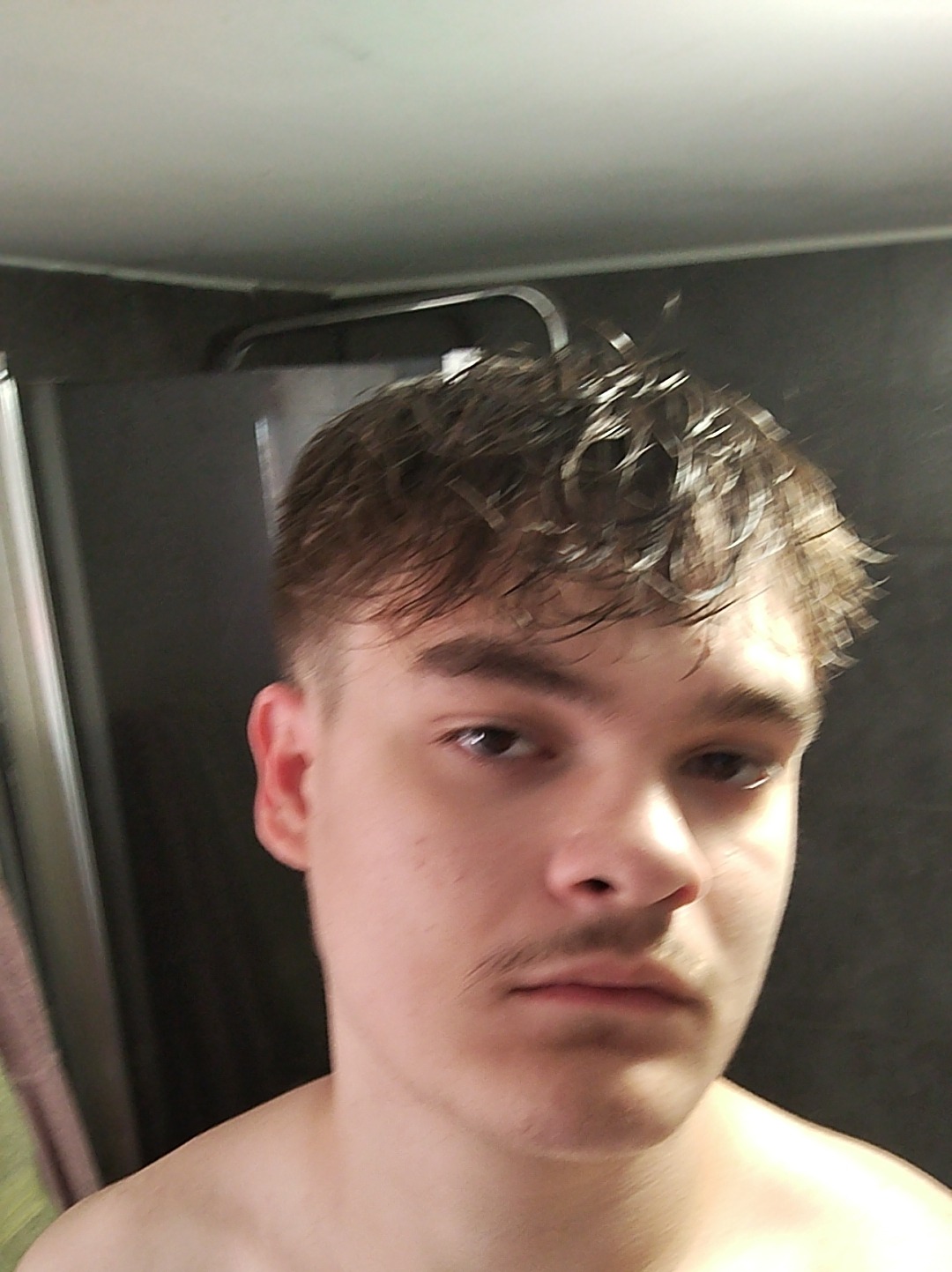 Profil de Virginien, 19 ans, Gay Canada à Repentigny