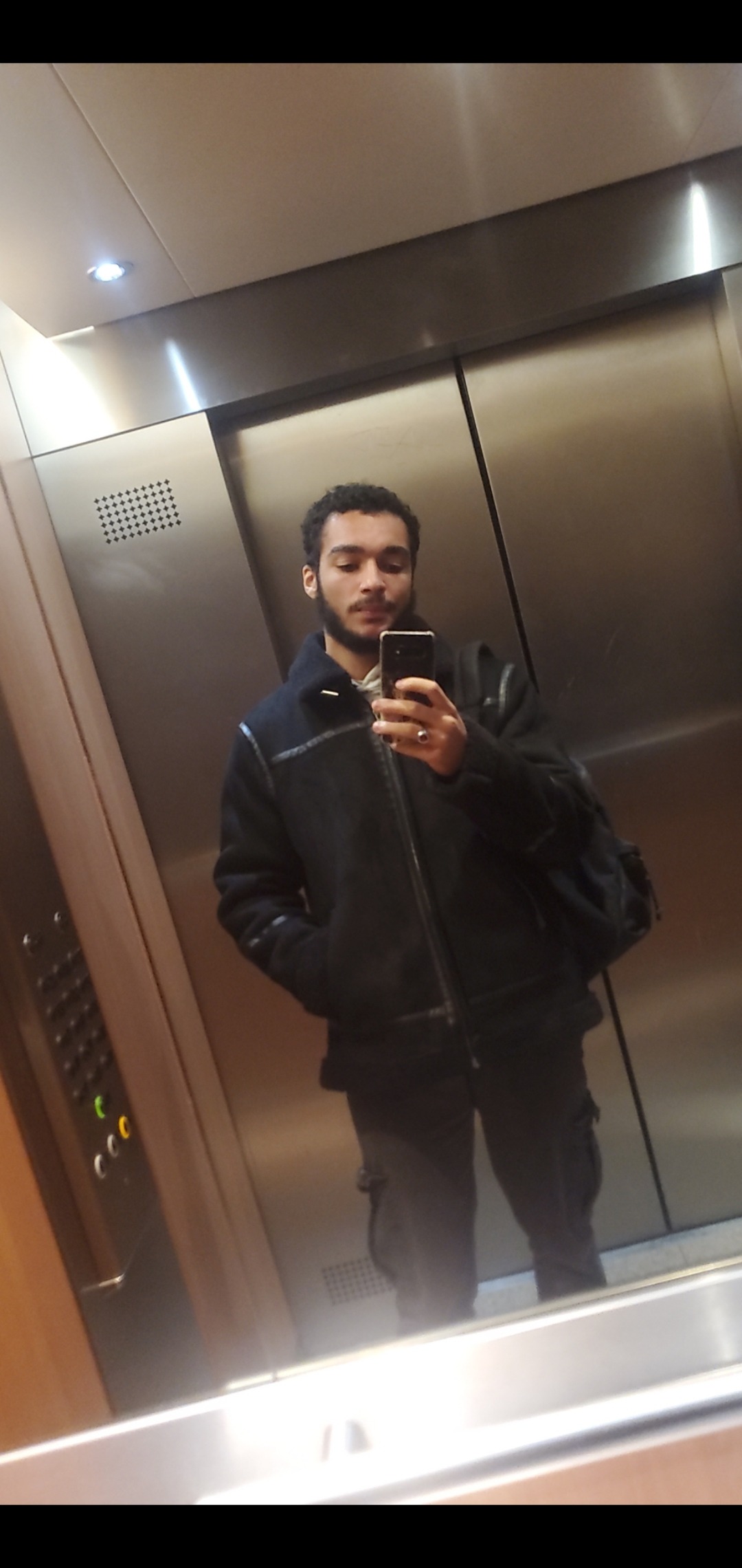 Profil de Estebane, 20 ans, Gay Canada à Duchess