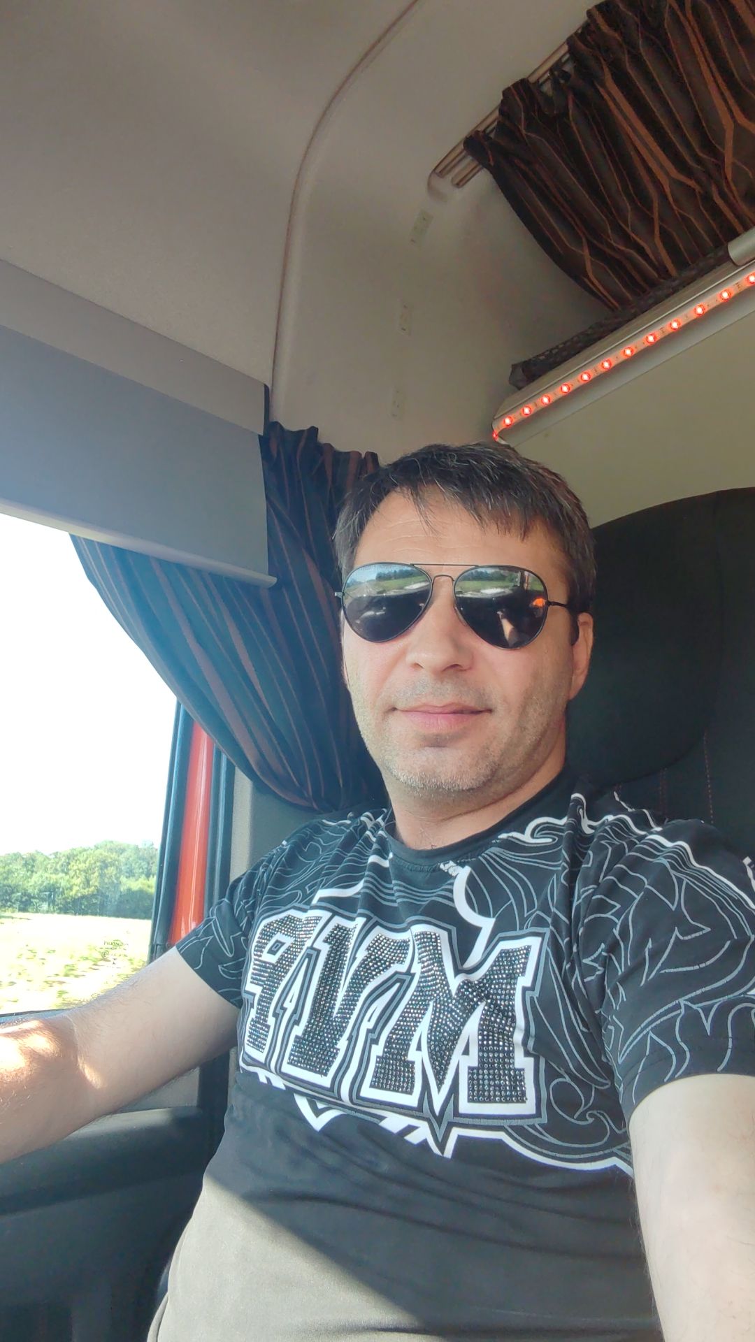 Profil de Ichame, 48 ans, Gay Canada à Barrie