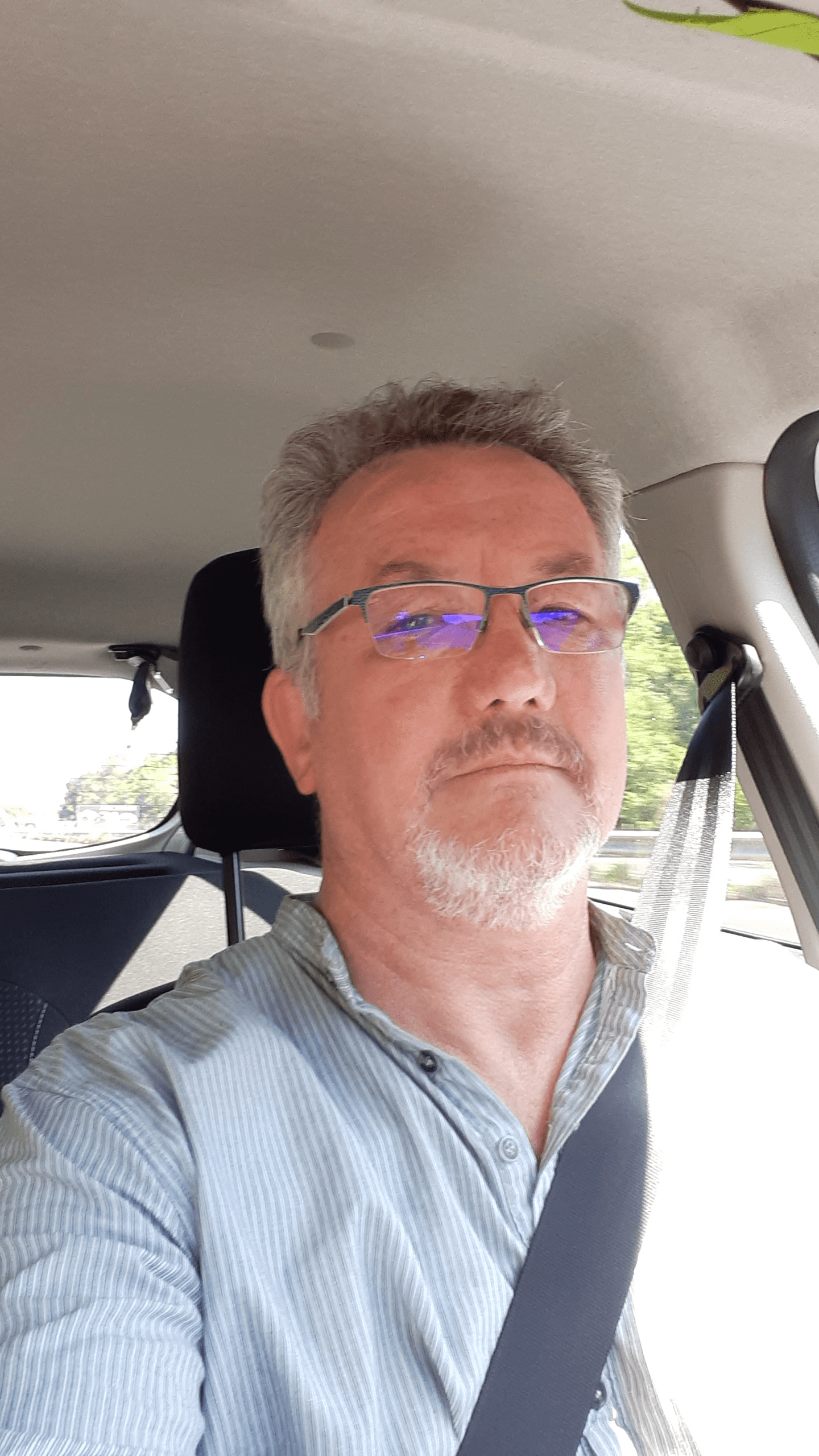 Profil de Varun, 55 ans, Gay Canada à Taber
