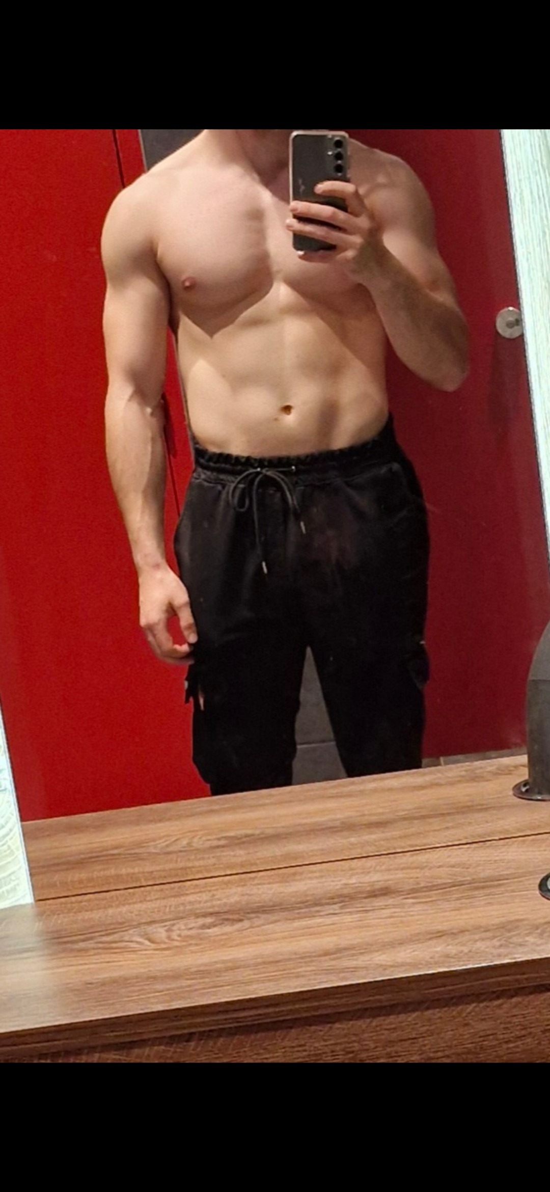 Profil de Salah-edine, 25 ans, Gay Canada à Killarney-Turtle Mountain