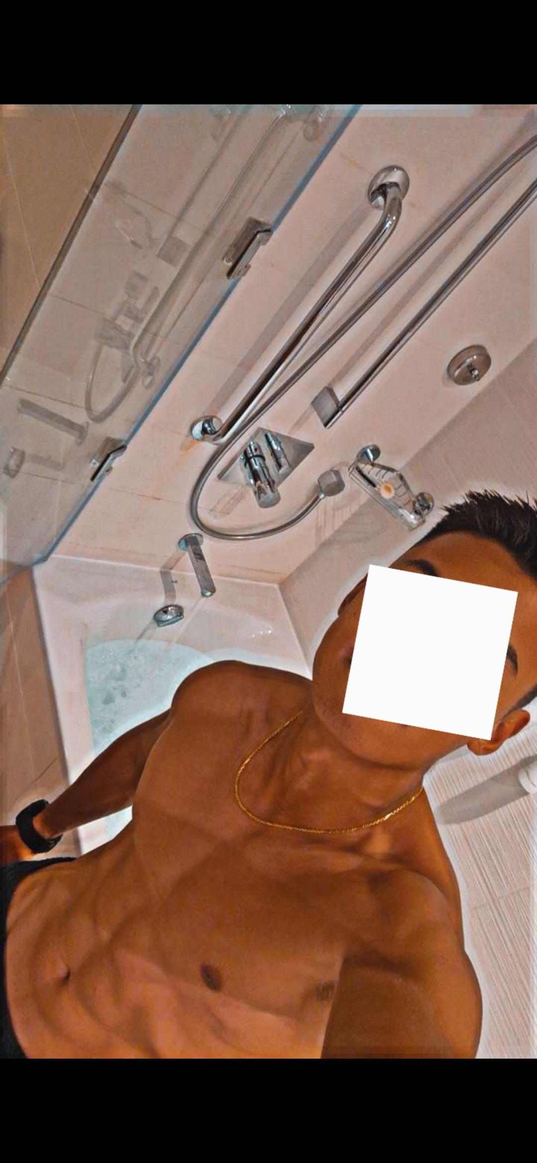 Profil de Boubeker, 24 ans, Gay Canada à Macoun