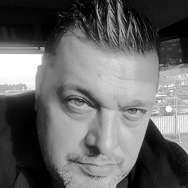 Profil de Demir, 54 ans, Gay Canada à Bruderheim