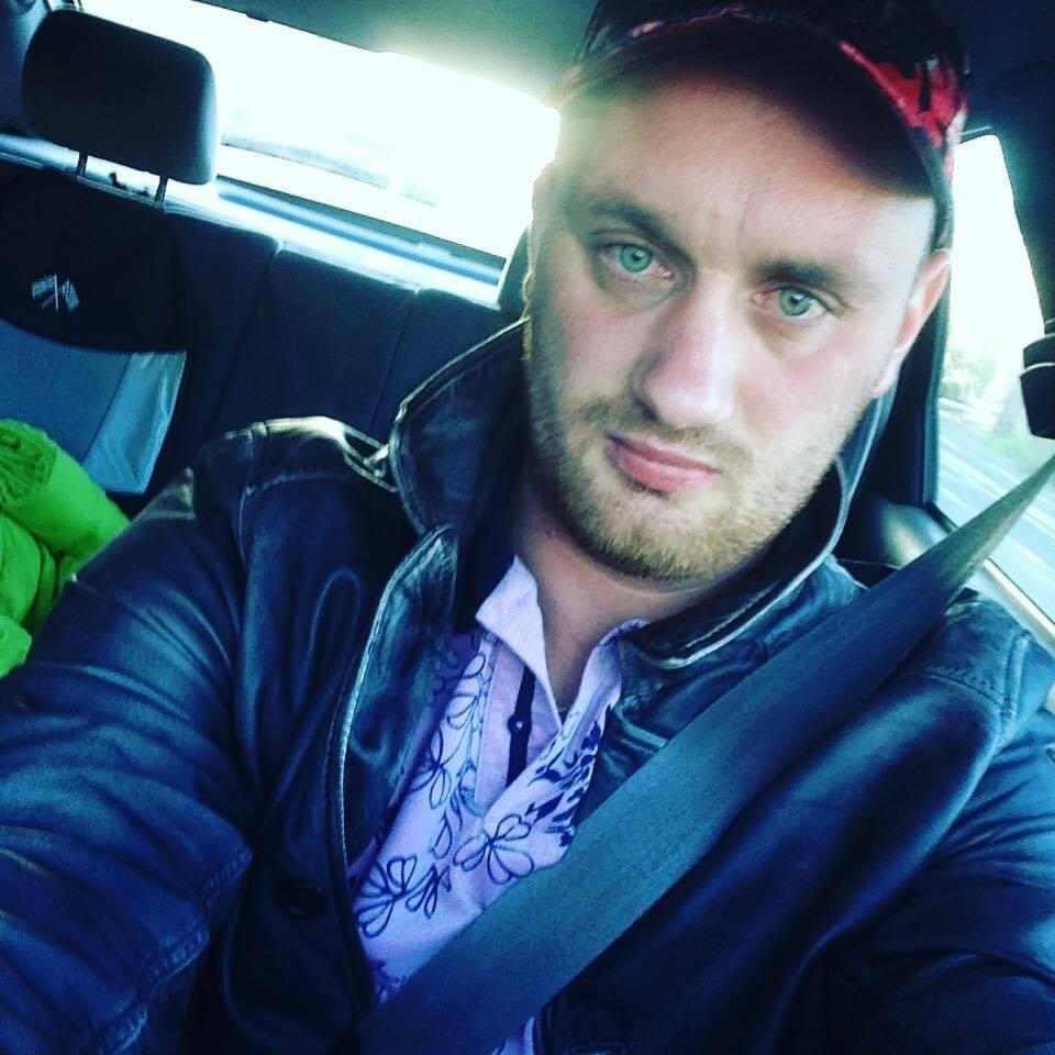 Profil de Dyllan, 40 ans, Gay Canada à Vilna