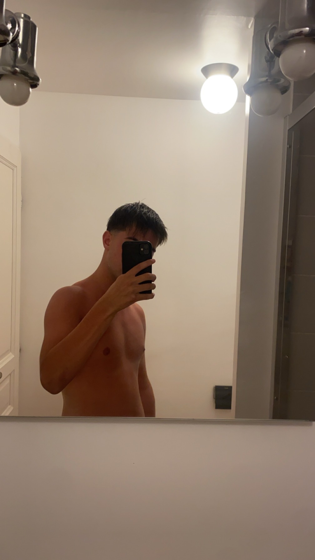 Profil de Abdelmounaim, 18 ans, Gay Canada à Vilna