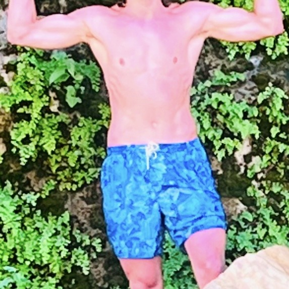 Profil de Umberto, 19 ans, Gay Canada à Perdue