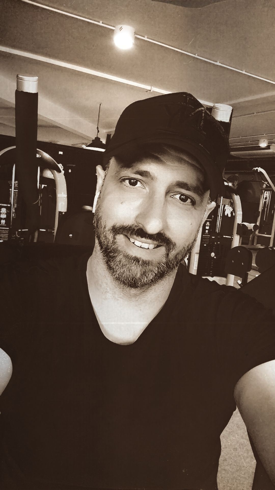 Profil de Zidane, 39 ans, Gay Canada à Uxbridge