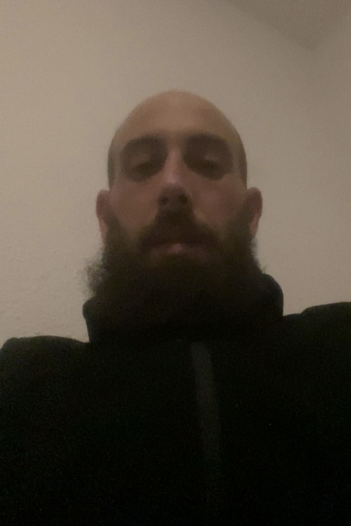 Profil de Omran, 39 ans, Gay Canada à Warwick
