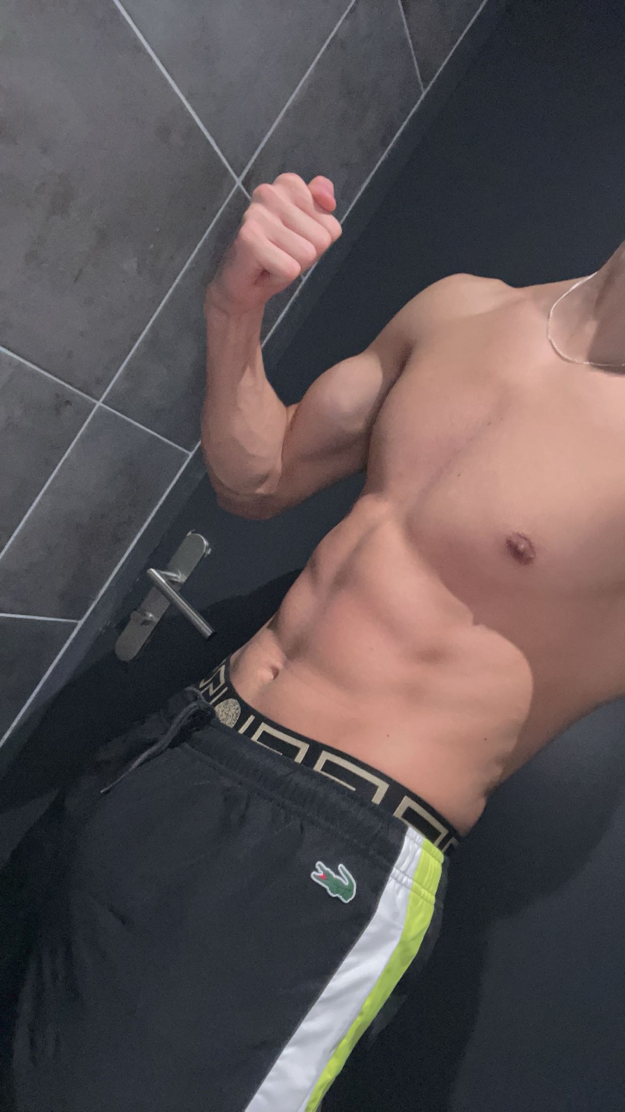 Profil de Iliess, 22 ans, Gay Canada à North Saanich