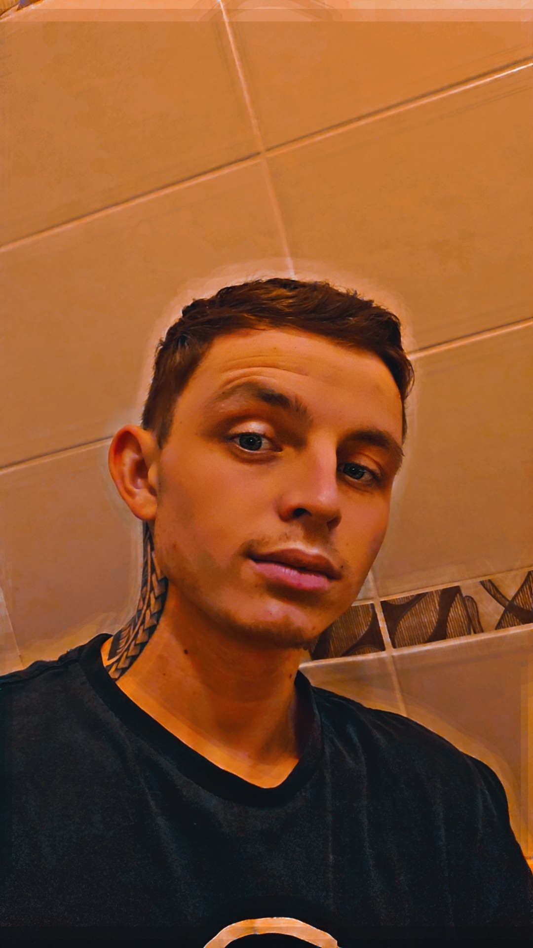 Profil de Bo, 21 ans, Gay Canada à Windsor