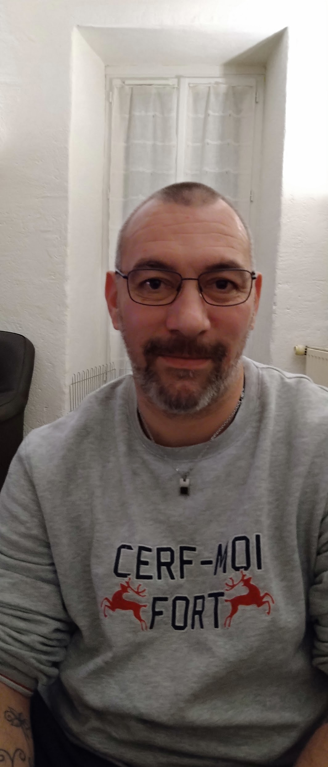 Profil de Mostefa, 45 ans, Gay Canada à North Vancouver District