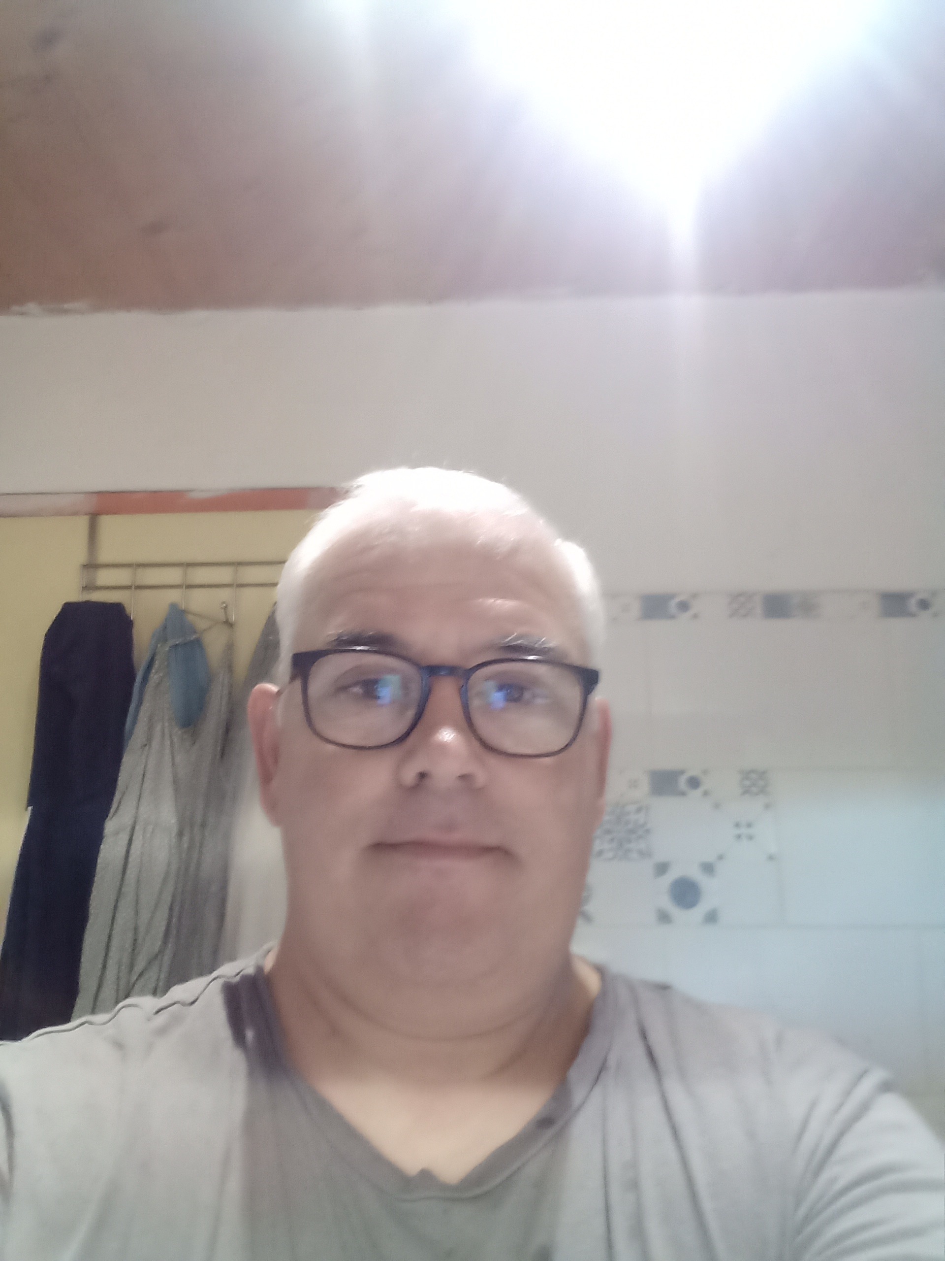 Profil de Courte, 51 ans, Gay Canada à Frontier