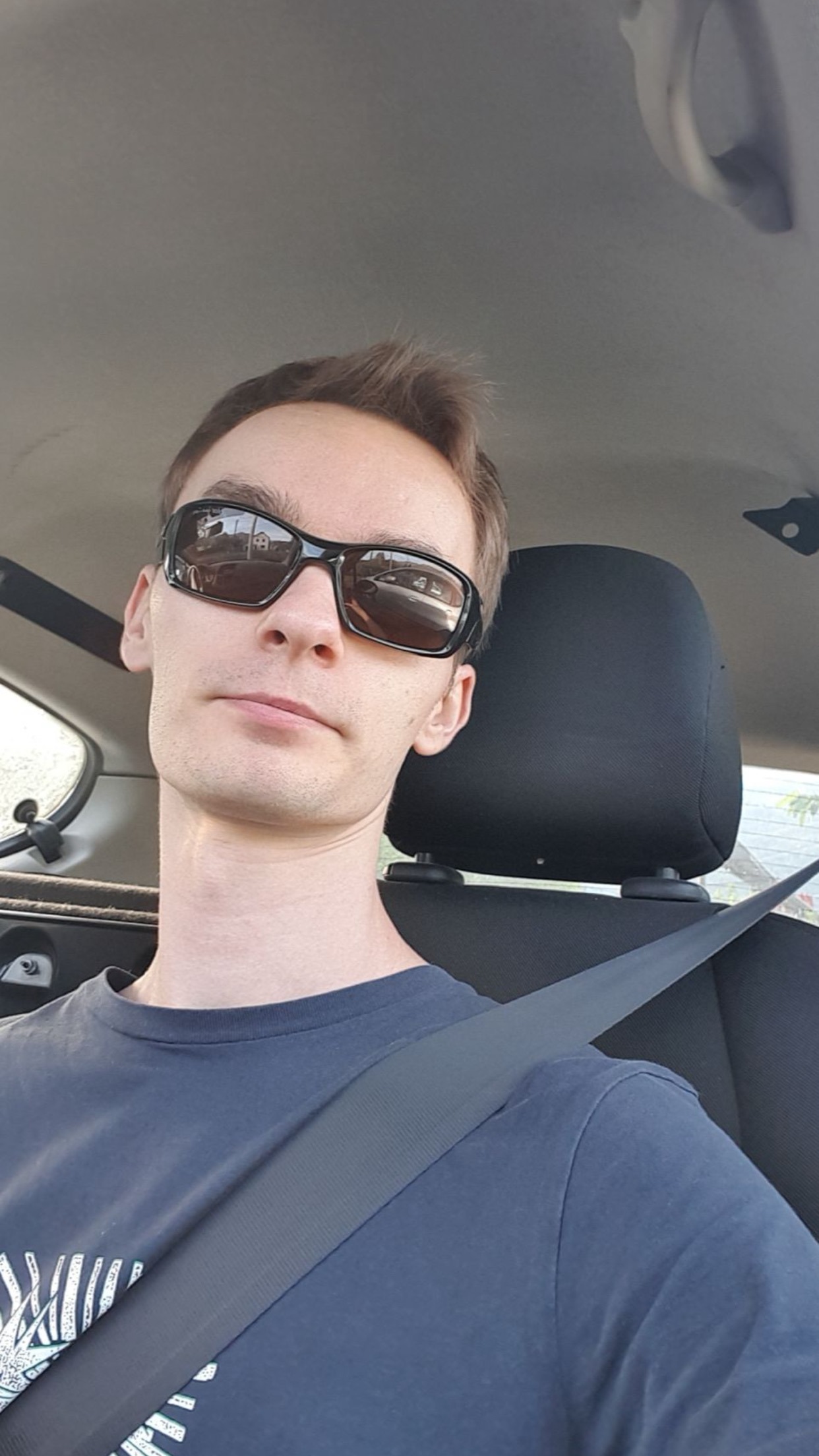 Profil de Moustapha, 29 ans, Gay Canada à Halbrite