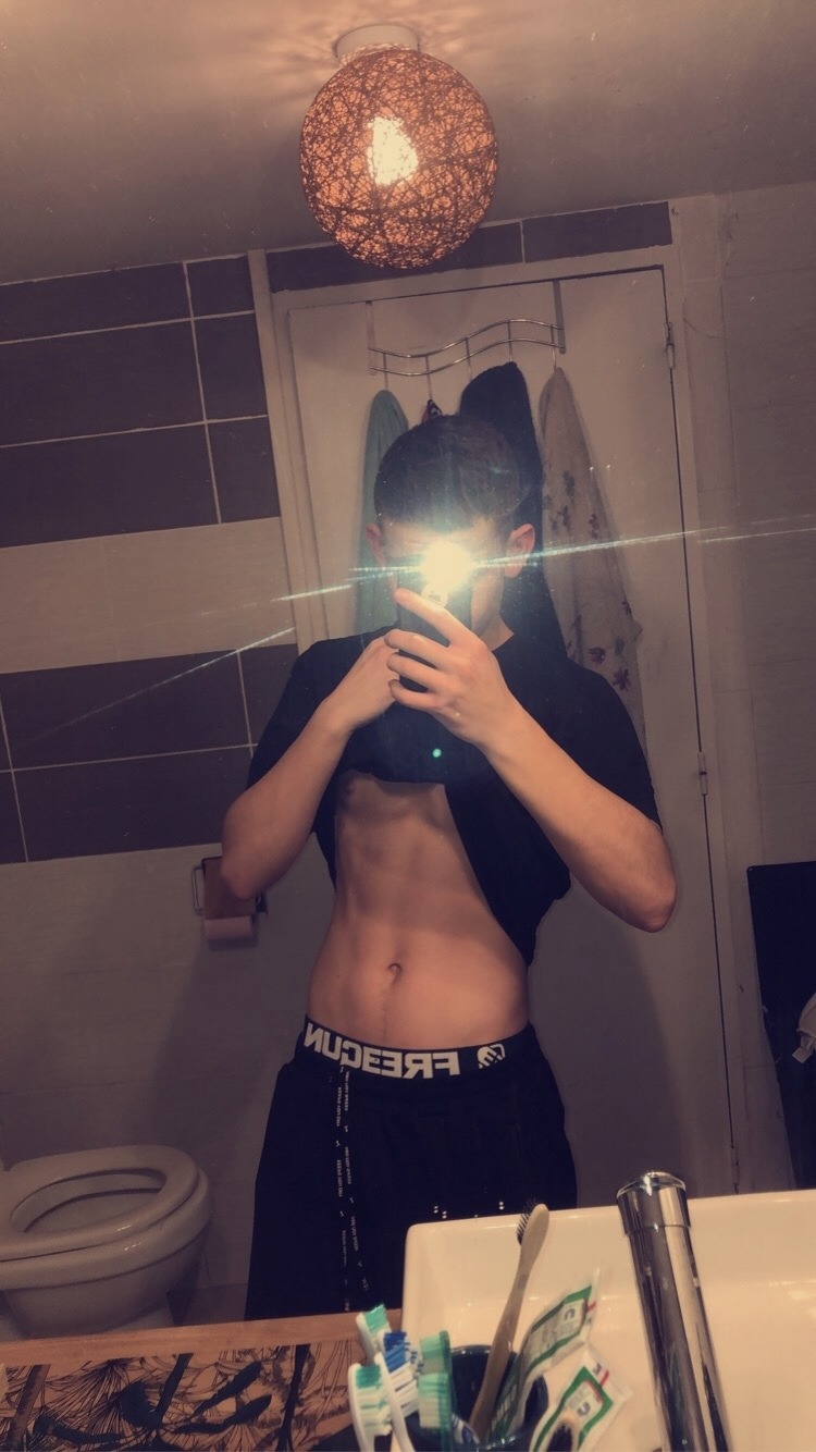 Profil de Ralph, 22 ans, Gay Canada à Redwater