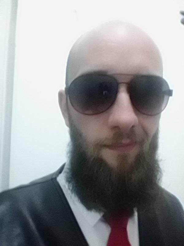 Profil de Essaid, 35 ans, Gay Canada à Warwick