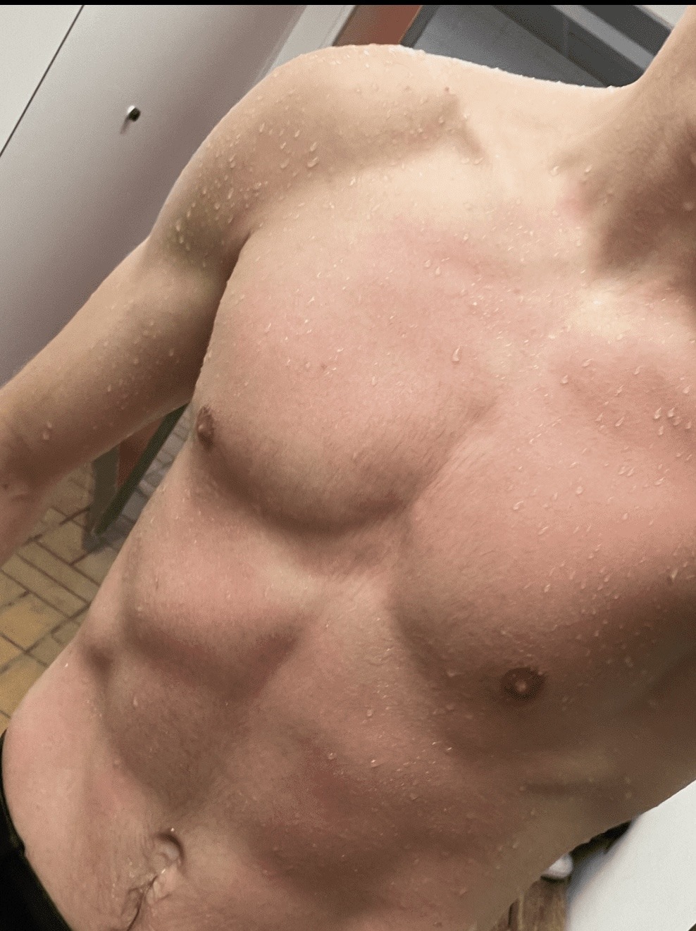 Profil de Nahe, 18 ans, Gay Canada à Wickham