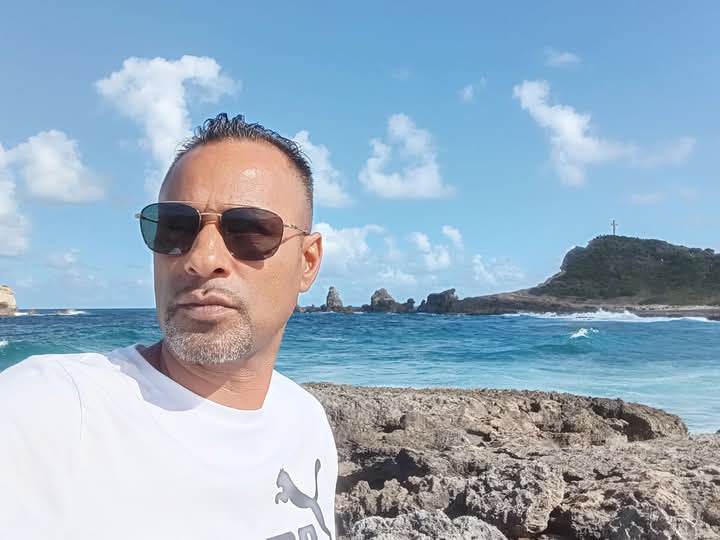 Profil de Ottmane, 46 ans, Gay Canada à Batiscan