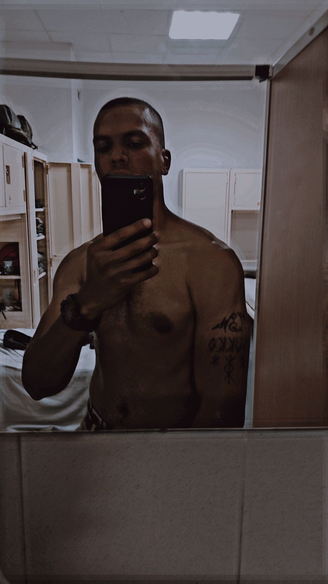 Profil de Fayz, 20 ans, Gay Canada à Brock