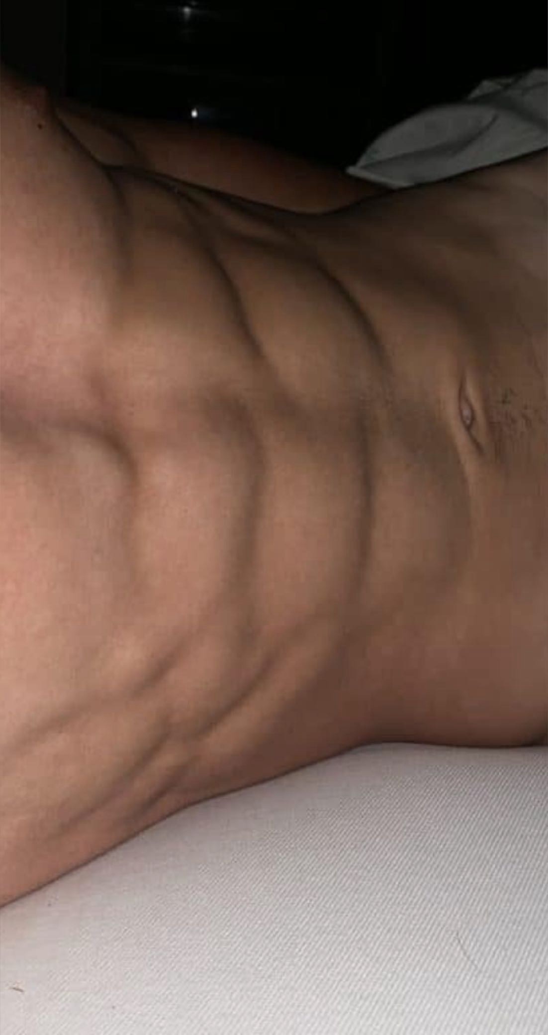 Profil de Naser, 23 ans, Gay Canada à Bienfait