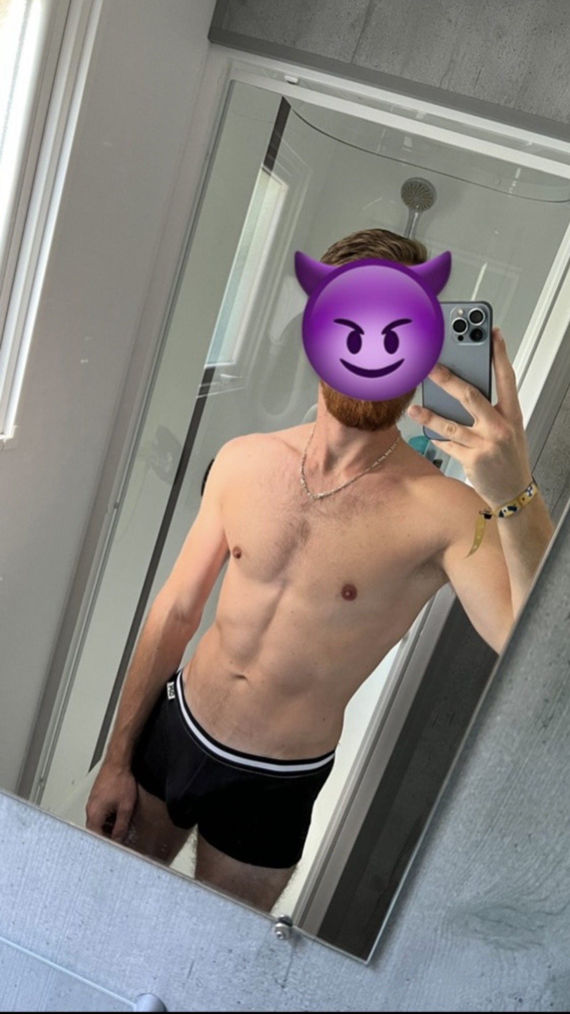 Profil de Eliah, 28 ans, Gay Canada à Alonsa