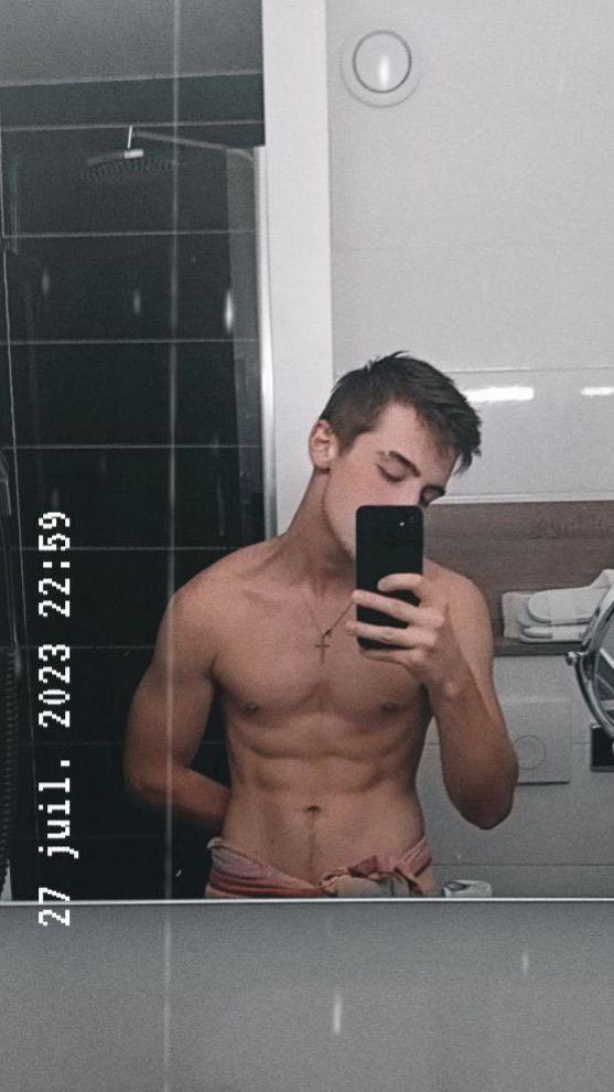 Profil de Dawson, 25 ans, Gay Canada à Mercier