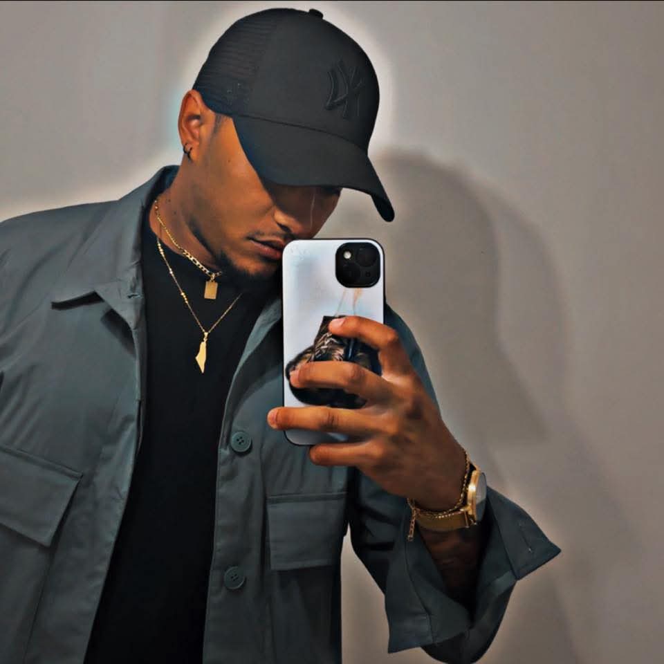 Profil de Timur, 31 ans, Gay Canada à Barons