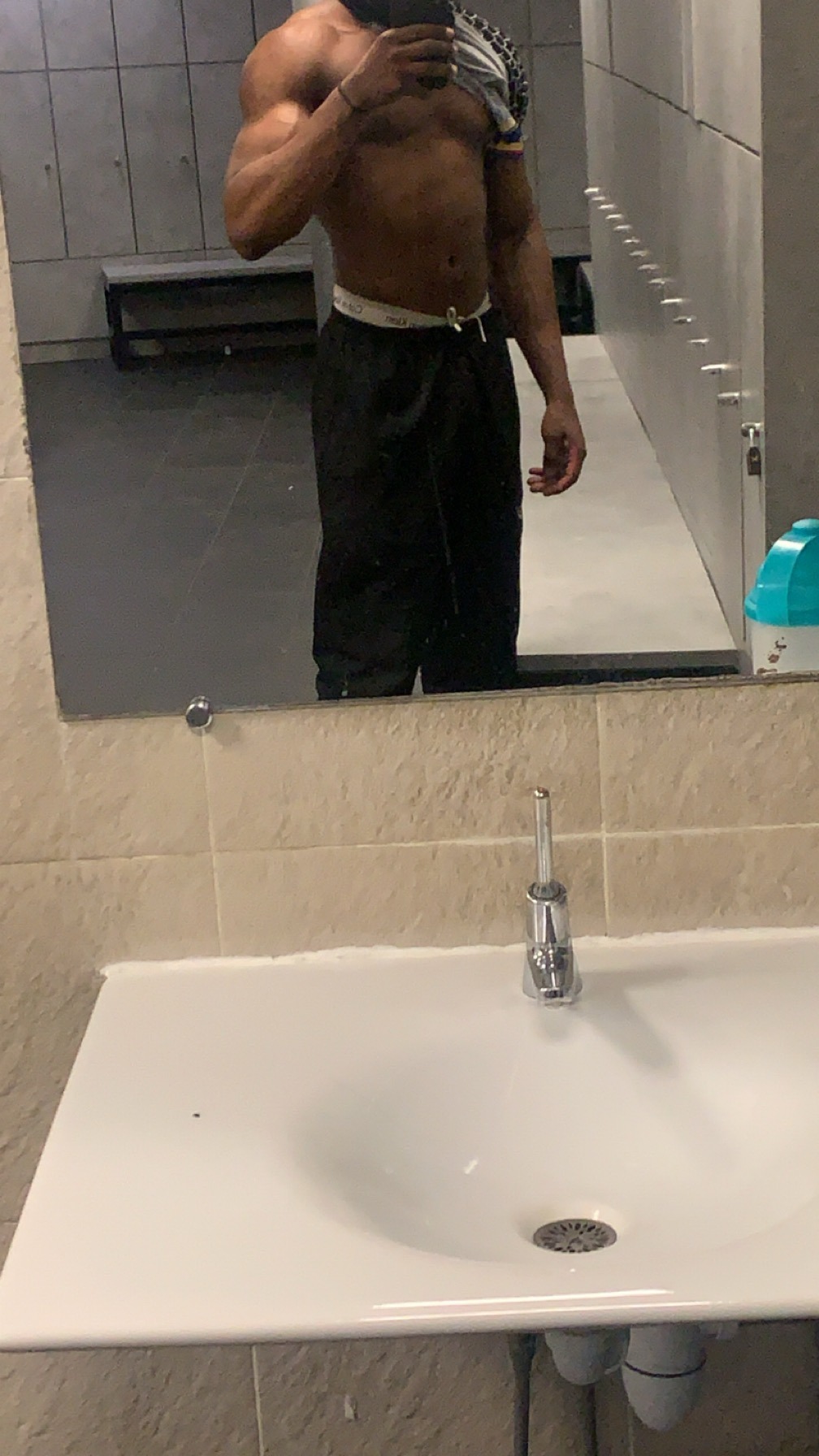 Profil de Yousseff, 22 ans, Gay Canada à Champlain