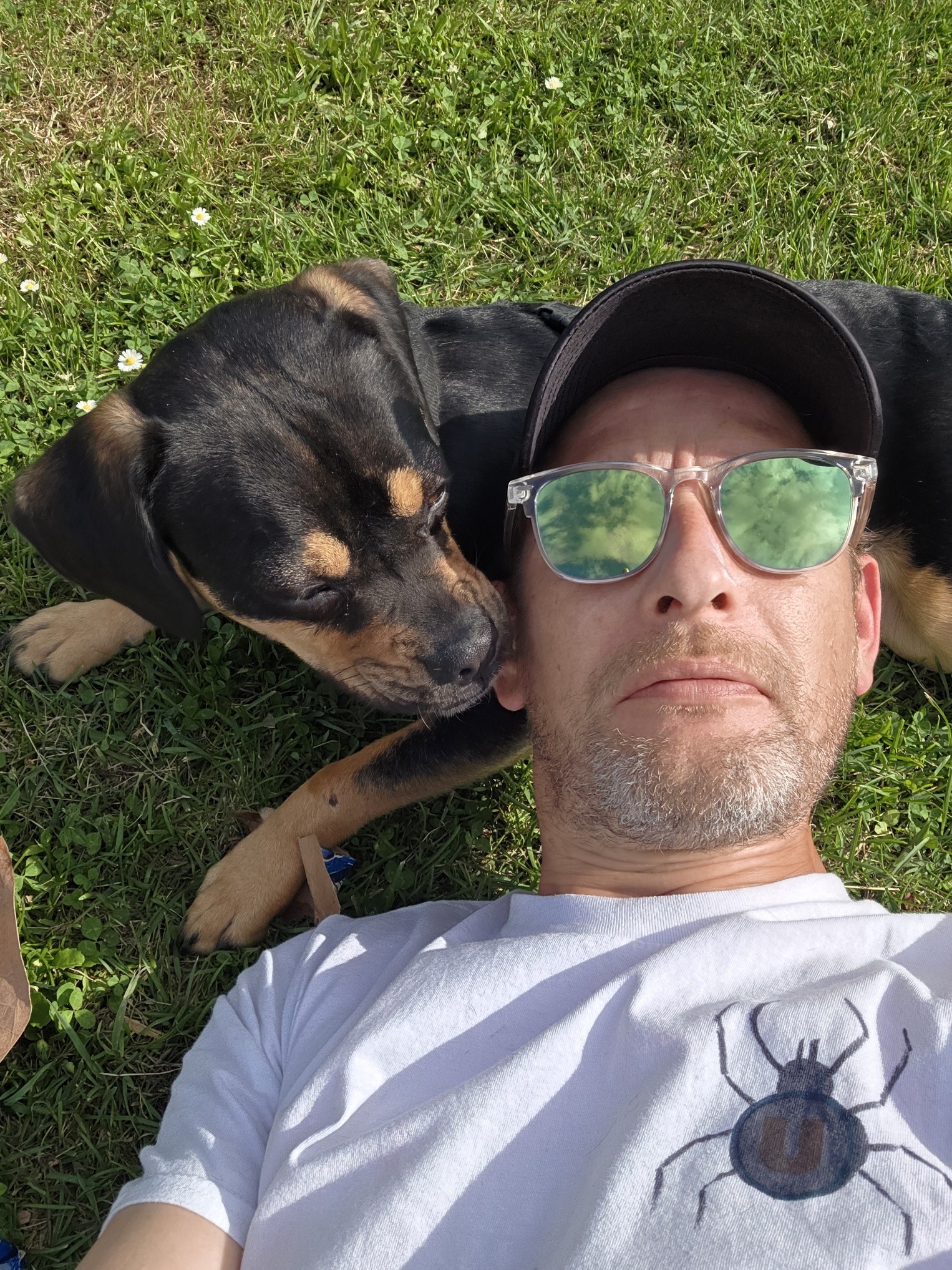 Profil de Hilmi, 41 ans, Gay Canada à Point Edward