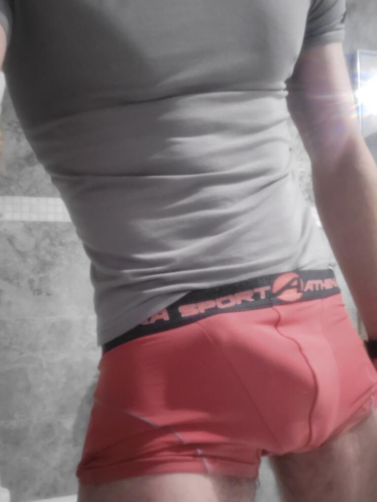 Profil de Eyup, 40 ans, Gay Canada à Ripon