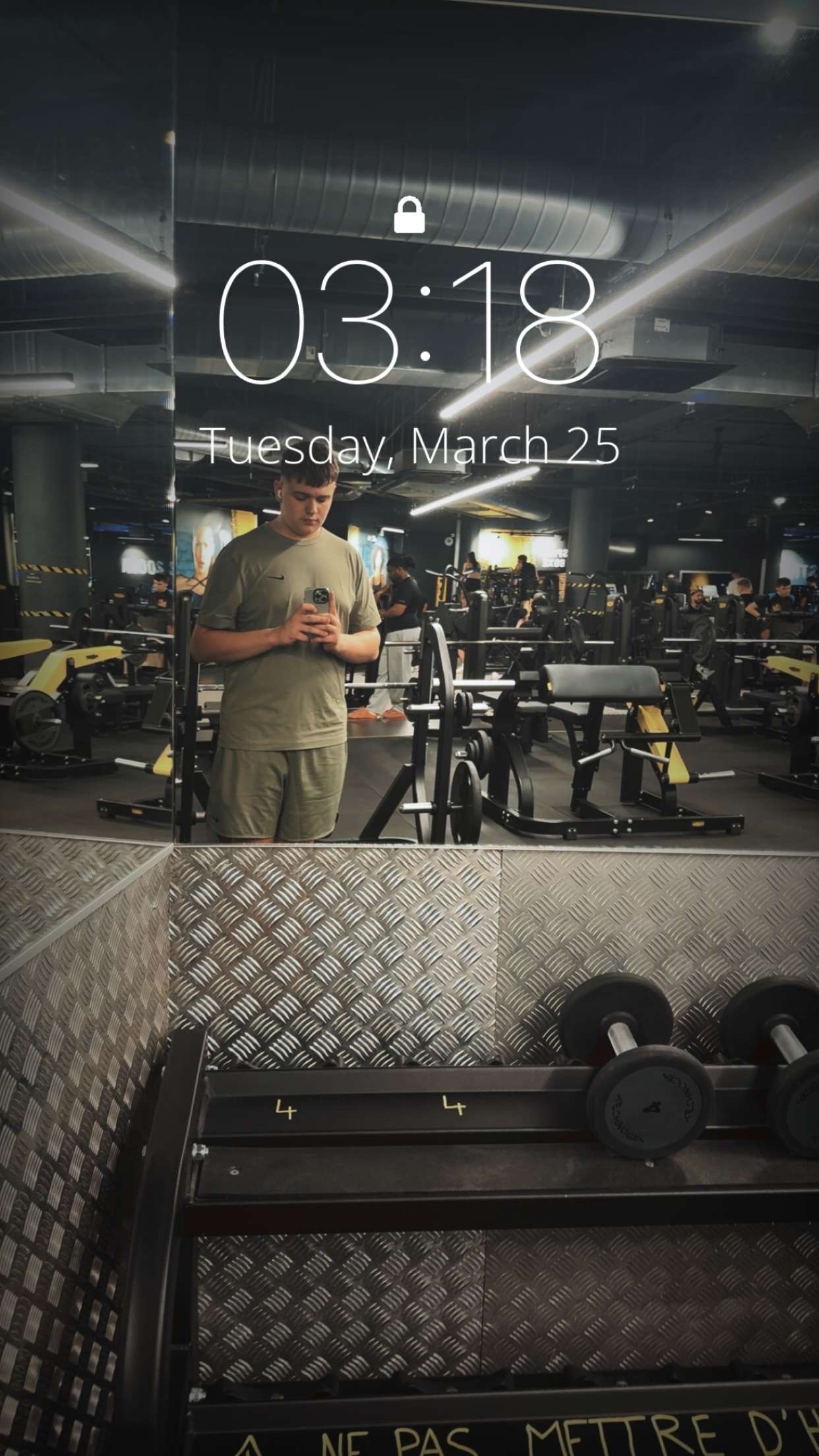 Profil de Nejmeddine, 20 ans, Gay Canada à Quyon